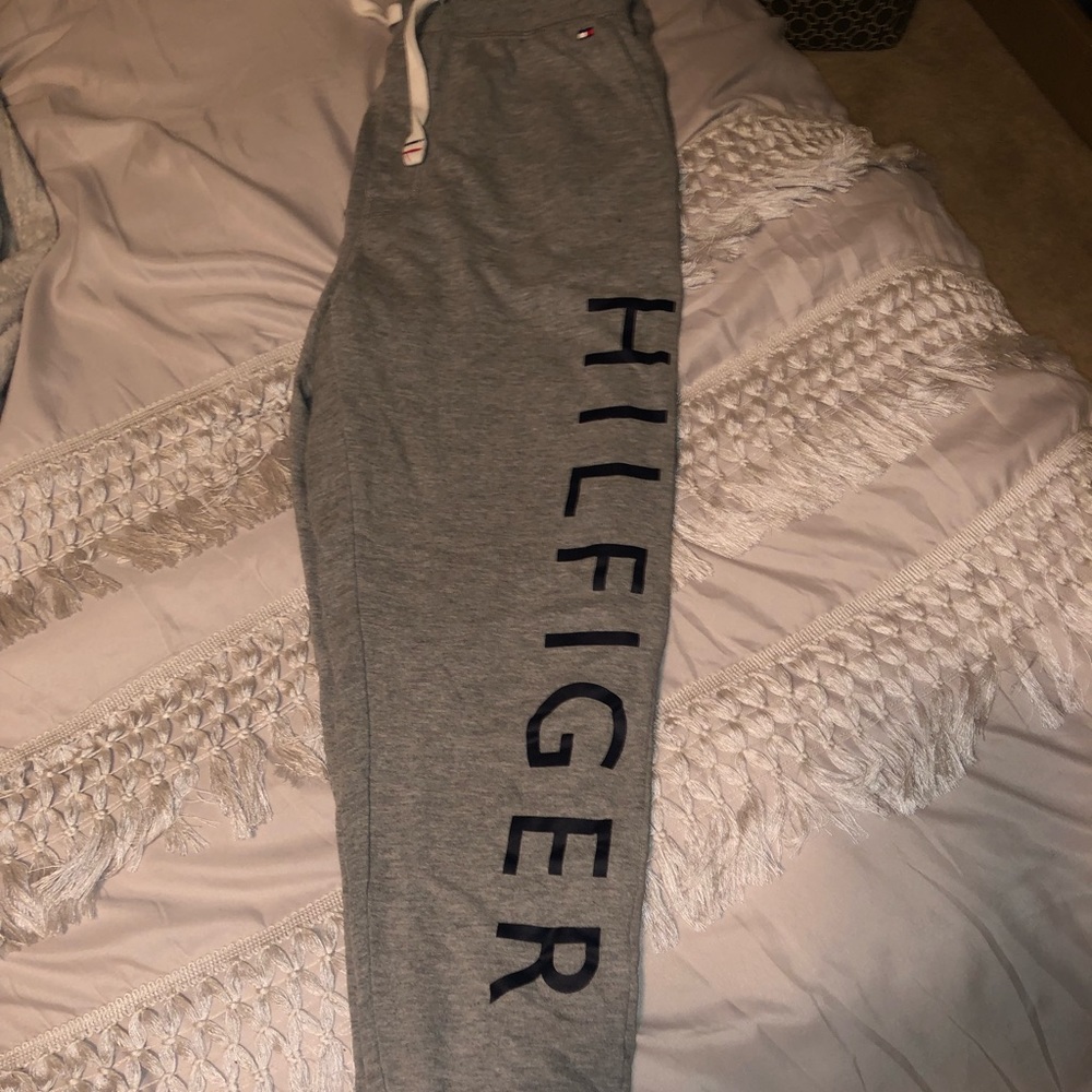 TOMMY HILFIGER sweatpants/joggers